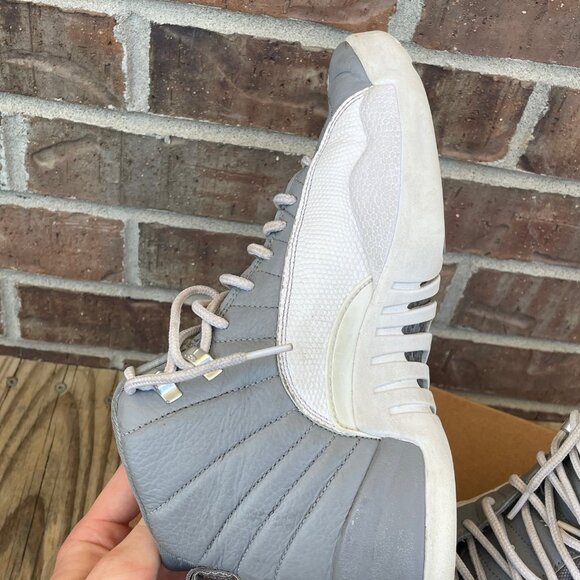 AJ12 Stealth Shoes - Picture 2 of 6